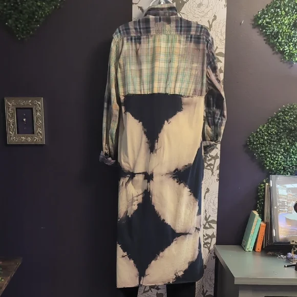 Painted Oyster One Of a Kind Shirt Jacket